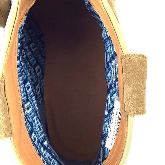 Dingo Flannie Booties - Picture 5 of 7